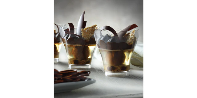 Kelímek na dezerty a panna cottu Lily 160 ml 10 ks